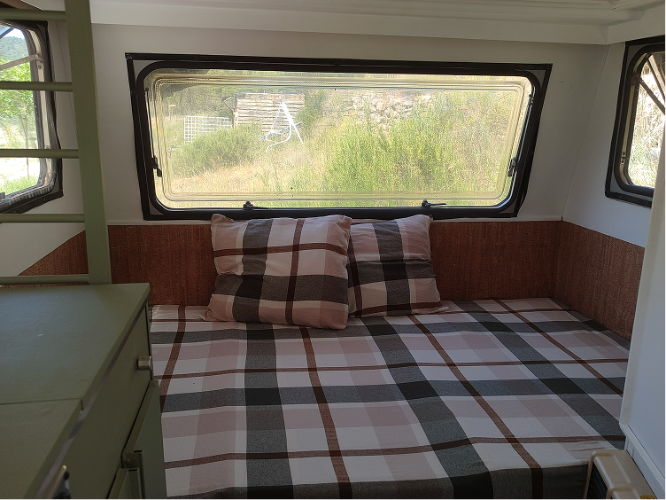 Interior alojamiento